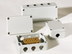 aluKOM-9